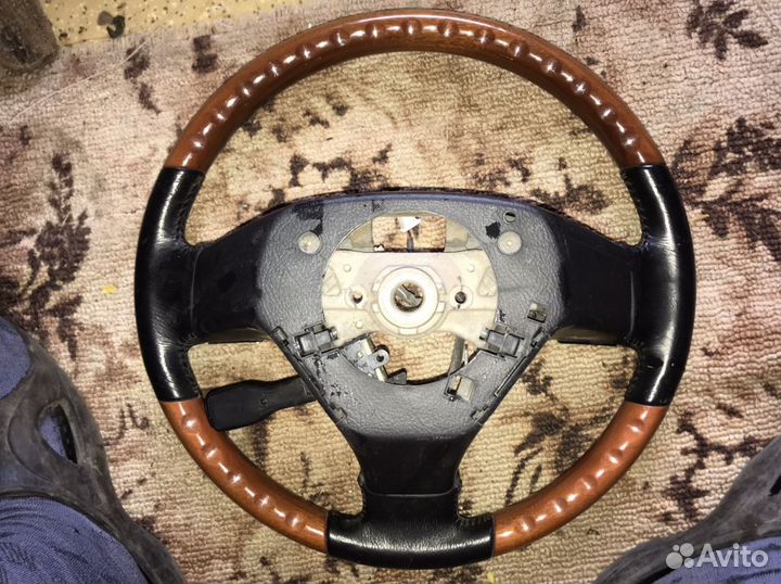 Руль на Lexus 400h
