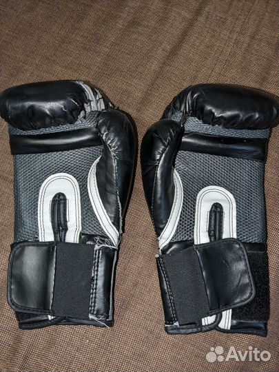 Боксерские перчатки 12 oz everlast