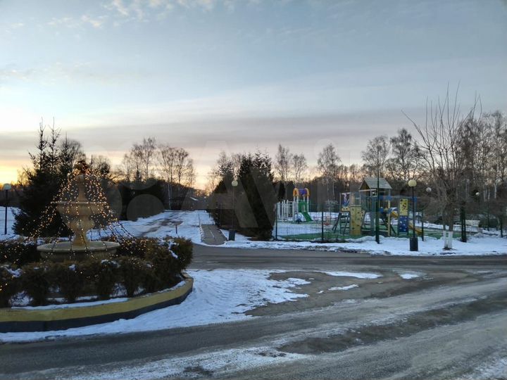 Дом 181 м² на участке 2 сот.