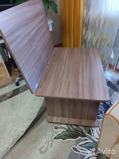 Продам стол в идеальном состоянии
