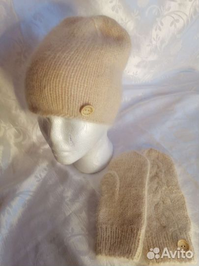 Комплект шапка и варежки женский из пуха норки