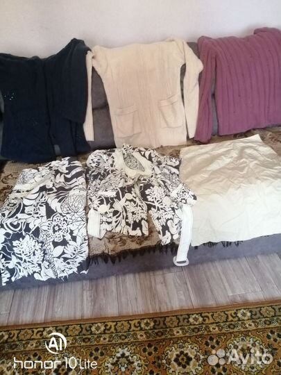 Вещи пакетом женские 50р,52р разные