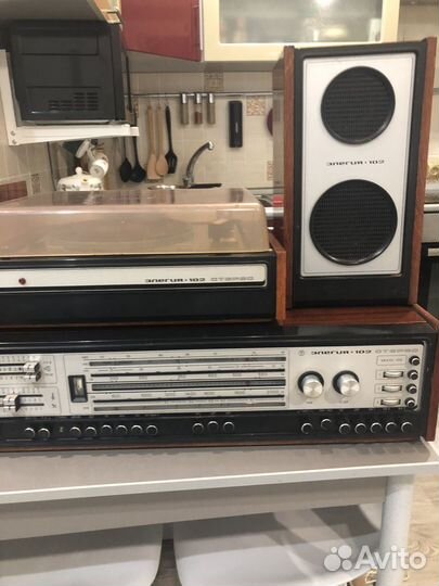 Усилитель радио проигрыватель Элегия 102