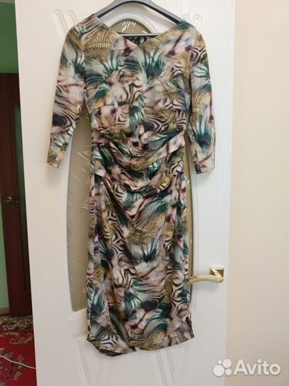 Платье женское 42