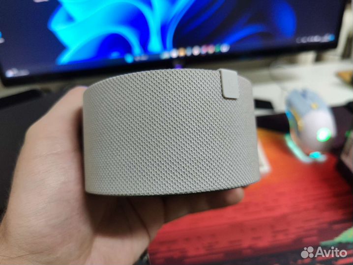 Яндекс станция мини с часами белая