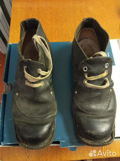 Лыжные ботинки СССР