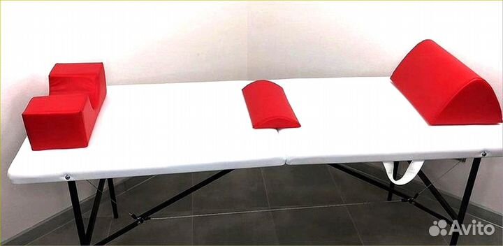 Массажный стол