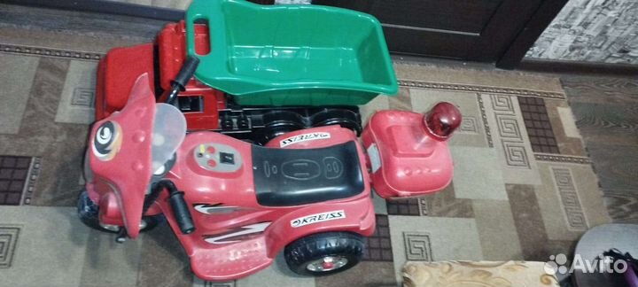 Трактор и скутер