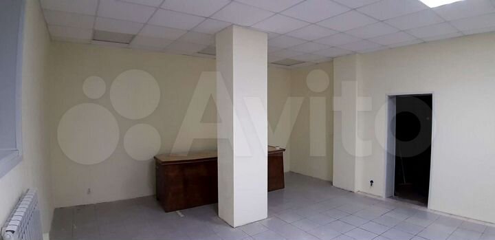 Сдам в аренду под офис магазин на первой линии