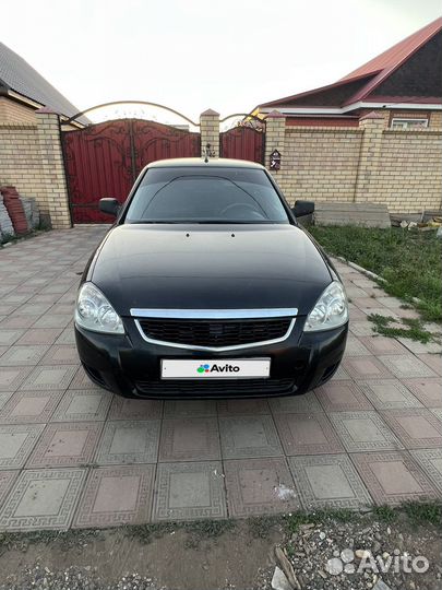 LADA Priora 1.6 МТ, 2011, 200 000 км