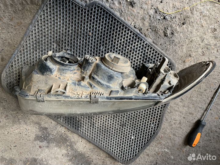 Фара передняя правая Альмера N16 дорест