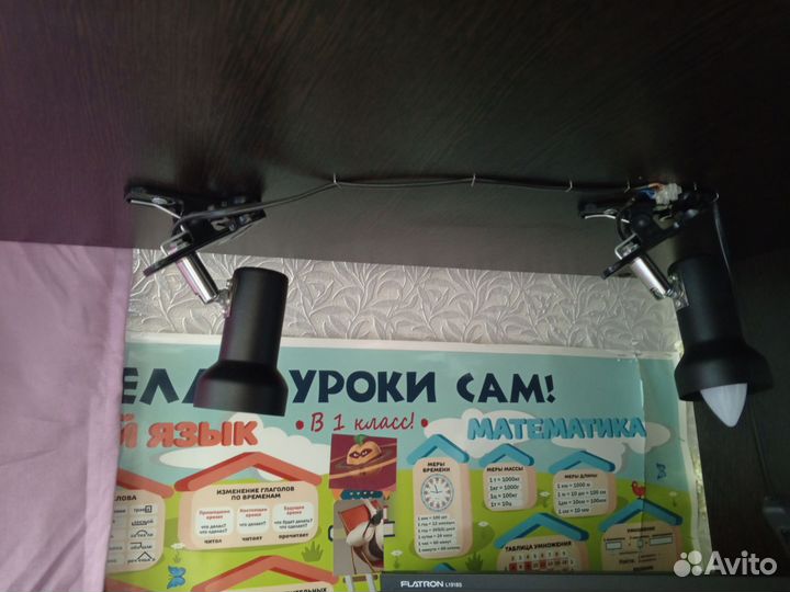 Детская кровать чердак со столом и шкафом б/у