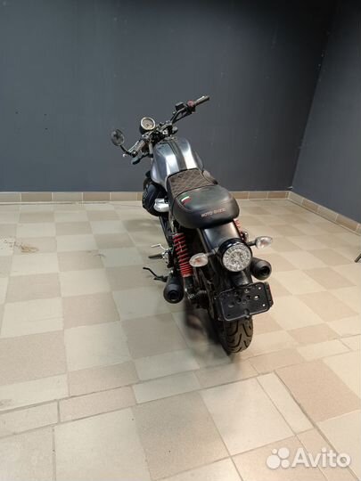 Moto guzzi v7 III stone S
