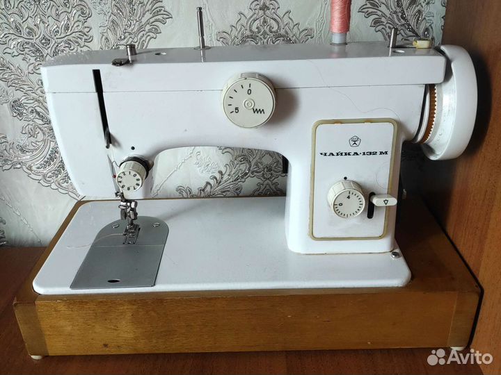 Швейная машина Чайка 132м