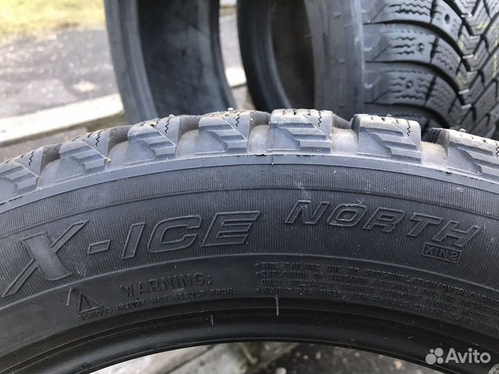Michelin X-Ice North XIN2 215/50 R17