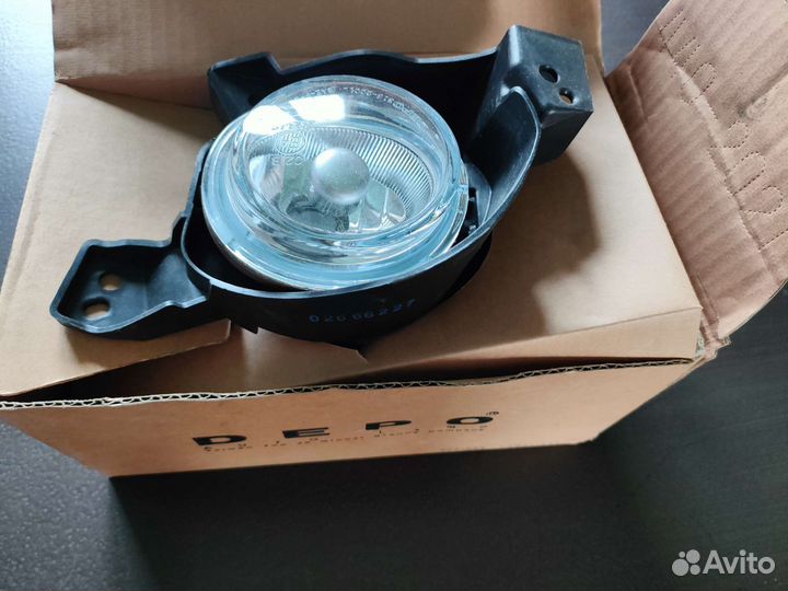 Фара противотуманная левая Мазда 3 BL рестайлинг