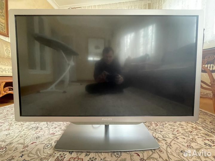 Телевизор Philips 42PFL7606H/60