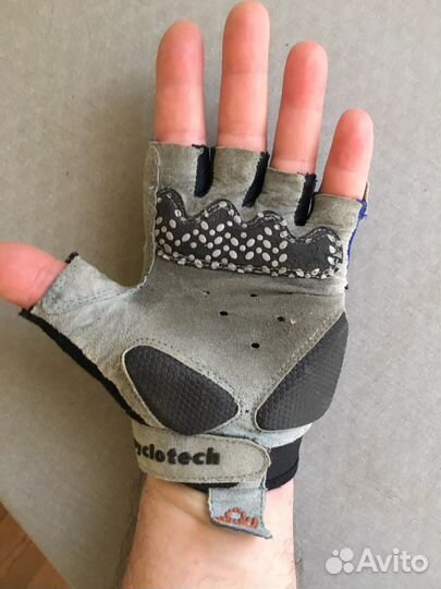 Велосипедные перчатки