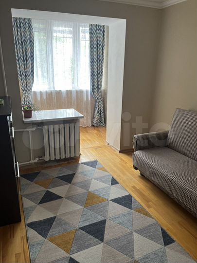 3-к. квартира, 90 м², 2/6 эт.