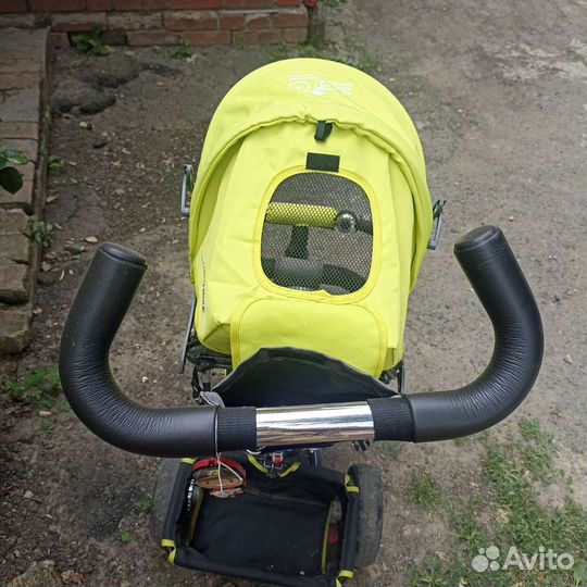 Велосипед с родительской ручкой