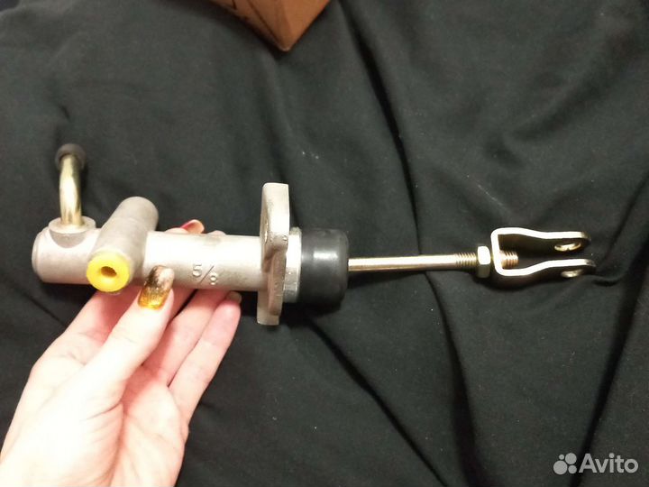 Цилиндр сцепления главный 804615