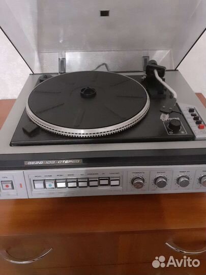 Вега 109-стерео