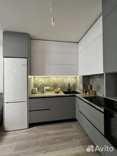 Угловая кухня на заказ от производителя