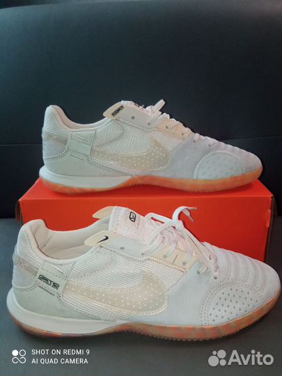 Обувь для футзала