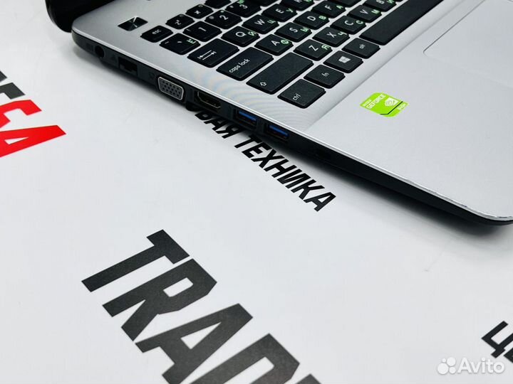 Ноутубк Asus 15.6