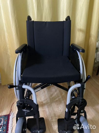 Коляска инвалидная