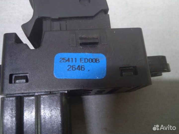 Блок управления стеклоподъемниками Nissan Note