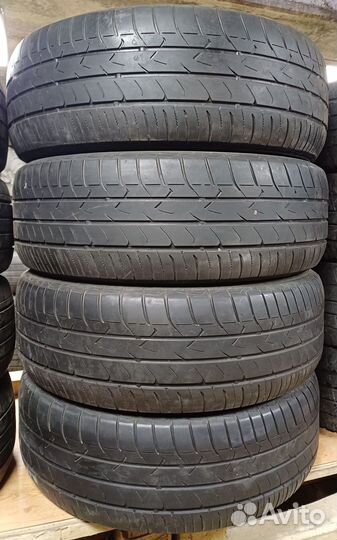 Toyo Tranpath MPZ 215/65 R16