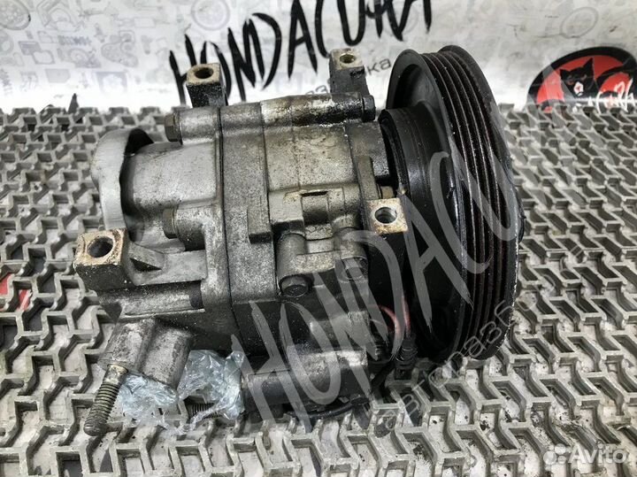 Компрессор кондиционера Honda Prelude