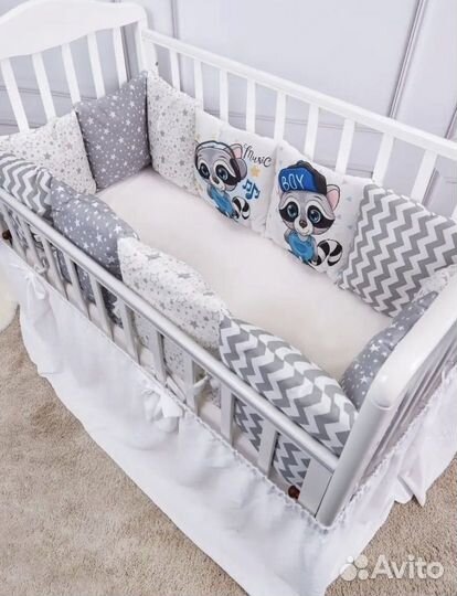 Бортики в детскую кроватку новые