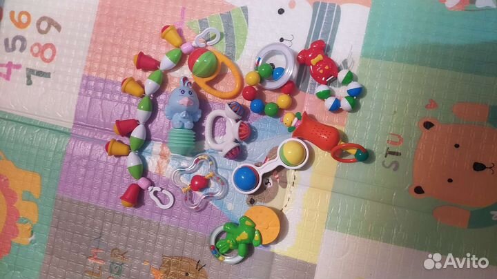 Игрушки погремушки пакетом