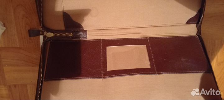 Папка для документов на молнии