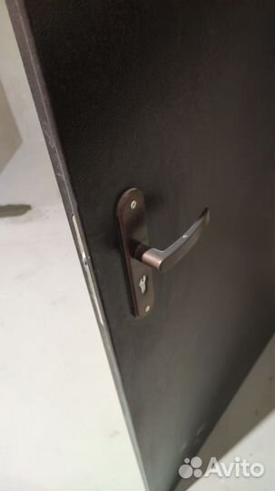 Дверь металлическая Мастер-2050/950/ R