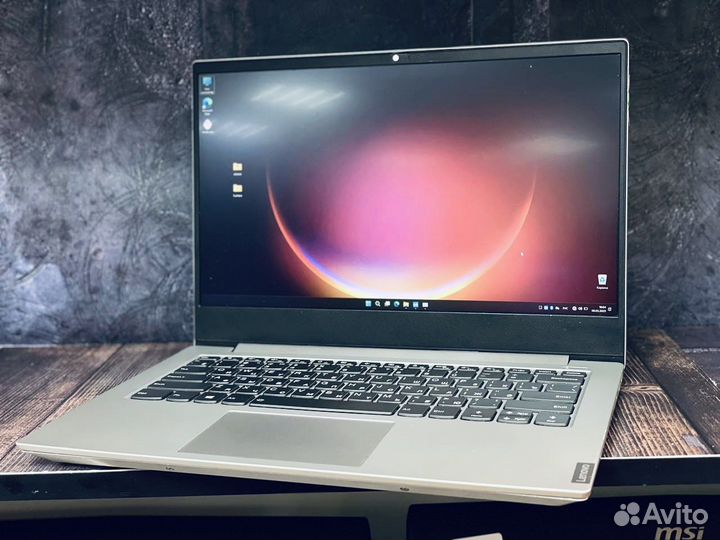 Lenovo ideapad i5-1035g1/256gb ssd