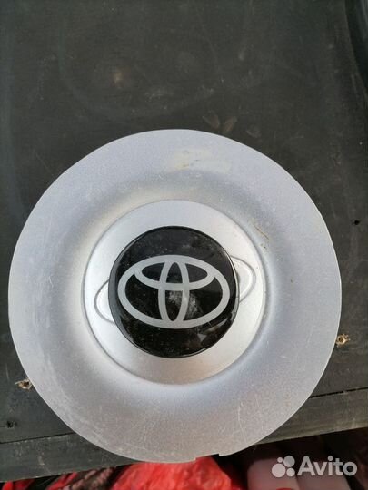 Литые диски r15 с летней резиной колпачки Toyota