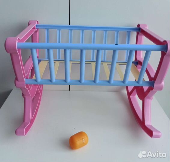 Кроватка для кукол