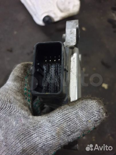 Блок управления АКПП Ниссан Жук Ф15