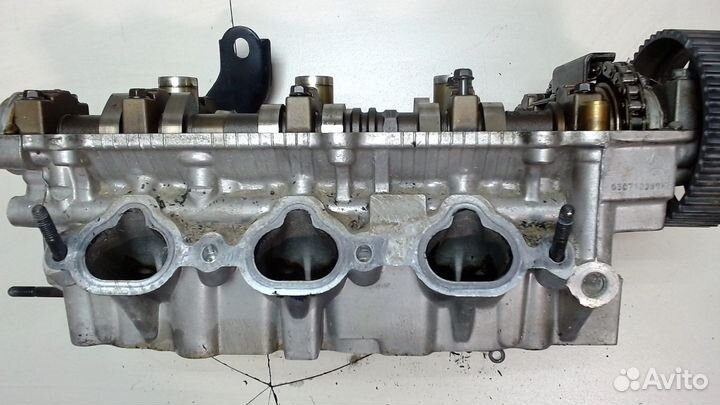 Головка блока (гбц) Hyundai Coupe (Tiburon), 2002