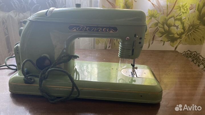 Швейная машинка 