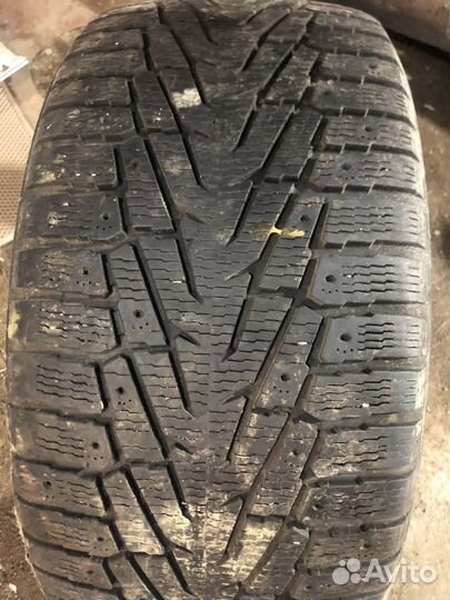 Nokian Tyres Hakkapeliitta 7 SUV 295/40 R21 111T