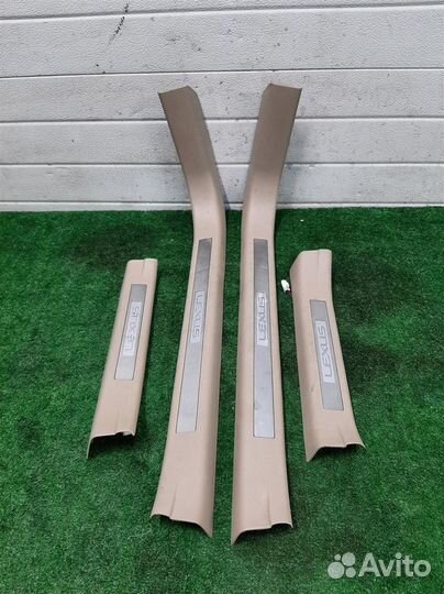 Накладка порога внутри Lexus RX300 (MCU35) 2004