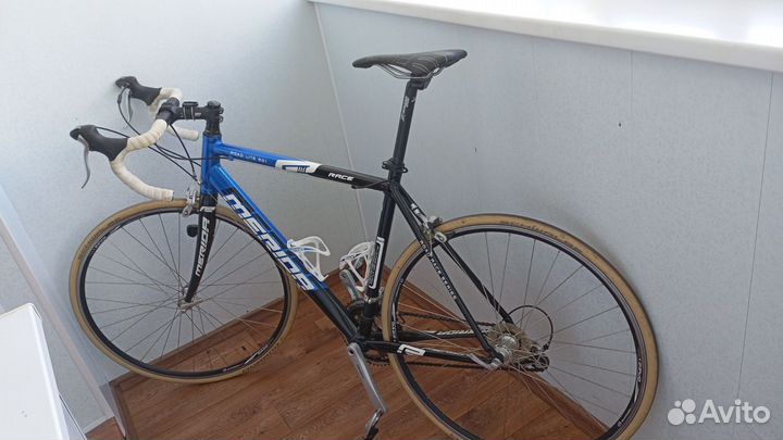 Велосипед шоссейный Merida