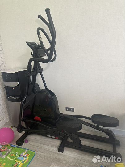 Эллиптический тренажер