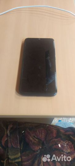 Xiaomi Redmi 7, 3/32 ГБ