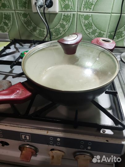 Сковорода эмалированная 24 см со стеклянной кр