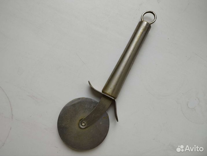 Нож для пиццы, теста, роликовый Horeca